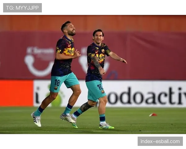 德容与克罗斯西甲历史级传球成功率对比分析报告